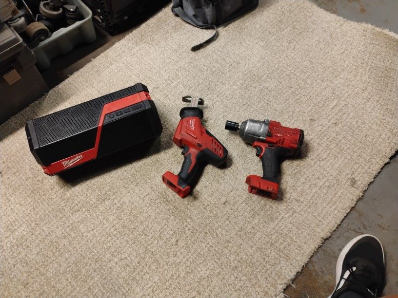 Milwaukee Tools