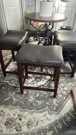 Set Of 4 Saddle Barstools