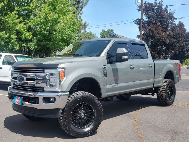 2019 Ford F350 Super Duty Crew Cab