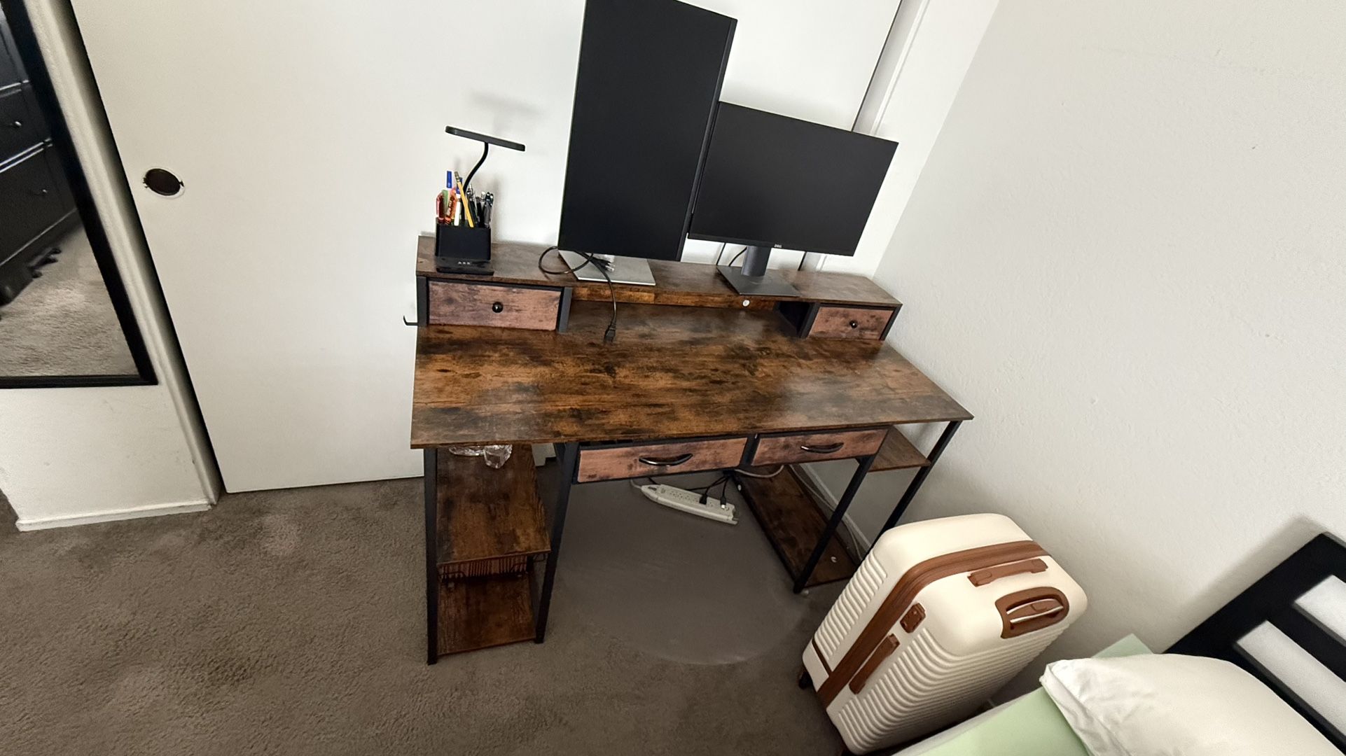 Desk