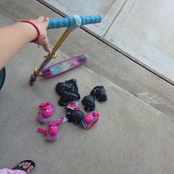 Jenson Scotter With 2 Set Of Hands And Knee Protection