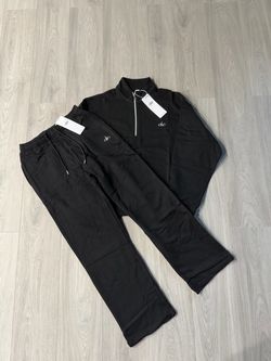 Black Alo Quarterzip Set, Size Large and brand new