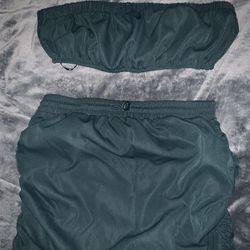  Large Green Top/skirt 