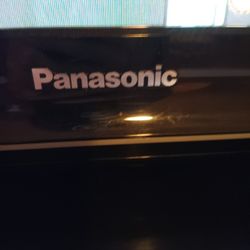 Panasonic 42"TV Works Great💯👍