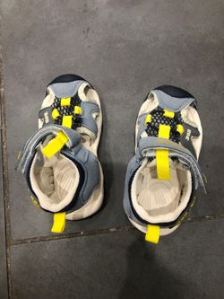 Kids shoes