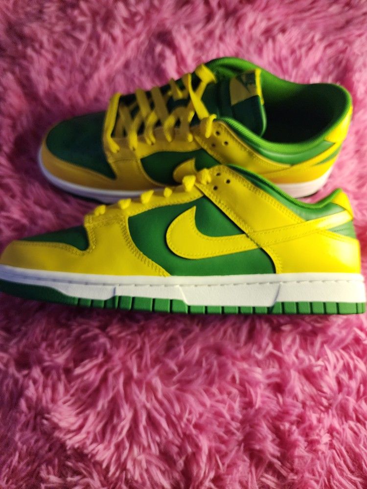 Nike Low Dunk "Reverse Brazil" Men's Size 8