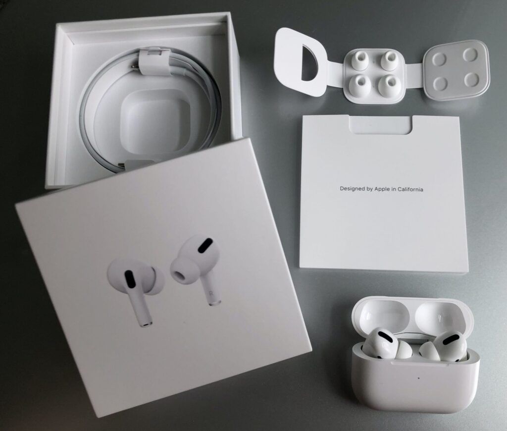 Apple AirPod Pros (NEGOTIABLE)