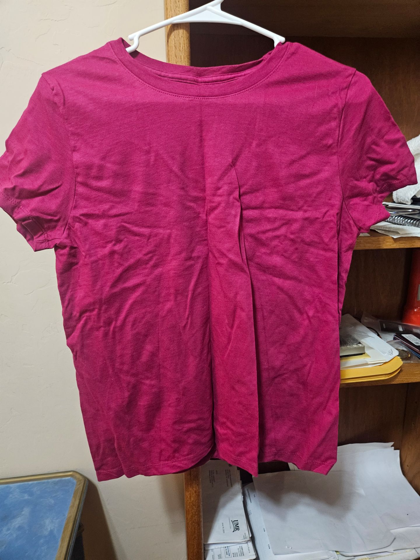 Hanes Magenta(Pink) S/S Tee Small Mint