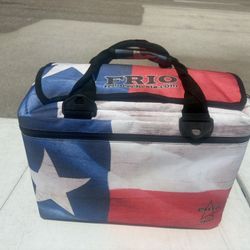 Frio Soft Cooler 