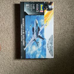 Top Gun Maverick F/A-18E Super Hornet Model Plane Kit