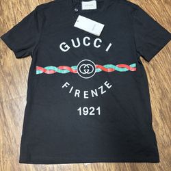 Gucci Tee ( Small)