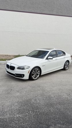 2016 BMW 528i