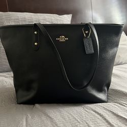 Coach tote