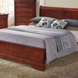 Christmas Time Bedroom Set- Very Good Condition 