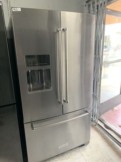 Kitchen aid French door in stainless steel