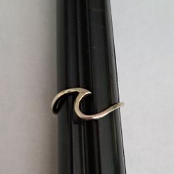 Sterling Silver Wave Ring By Pura Vida, Size 7. 5