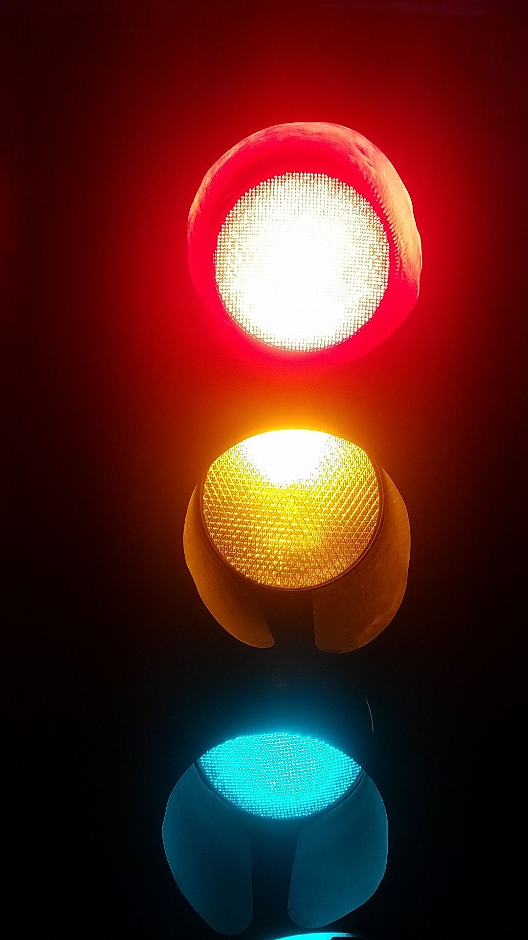 Full size traffic light for Sale in Puyallup, WA OfferUp