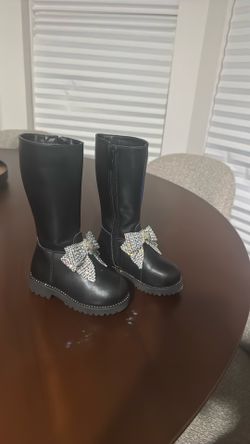 Size 5c Kurt Geiger Boots 