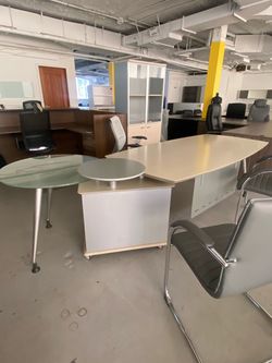 Modern desk 9’ wood top