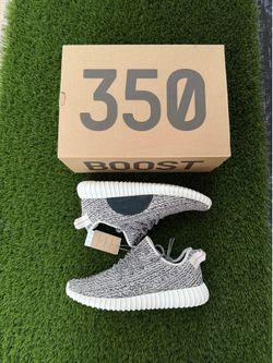 Yeezy boost “TURTLE DOVE 2022”
