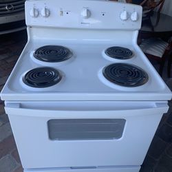 Hotpoint Stove Electric 