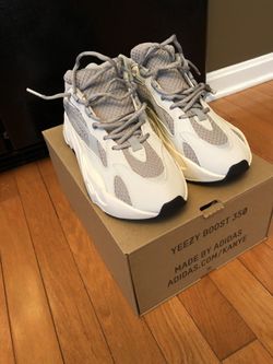 Yeezy boost 700 static size 10