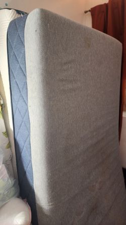 Twin mattress/colchon individual muy comodo