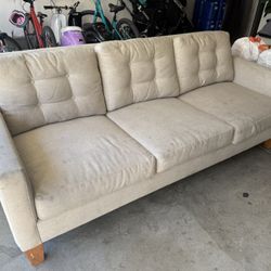 Free Couch 