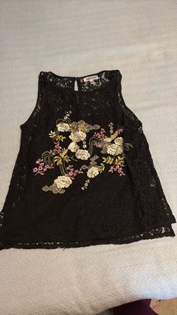 Jennifer Lopez Black Lace Embroidered Tank Top