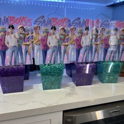 Saja Boys Centerpieces 