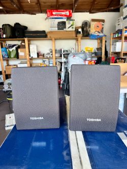 Toshiba Surround Speakers