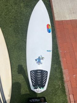 Placebo 5’7 surfboard for