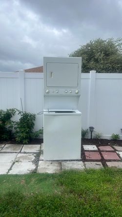 Frigidaire Stacked Washer Dryer Unit