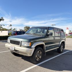 1997 Isuzu Trooper