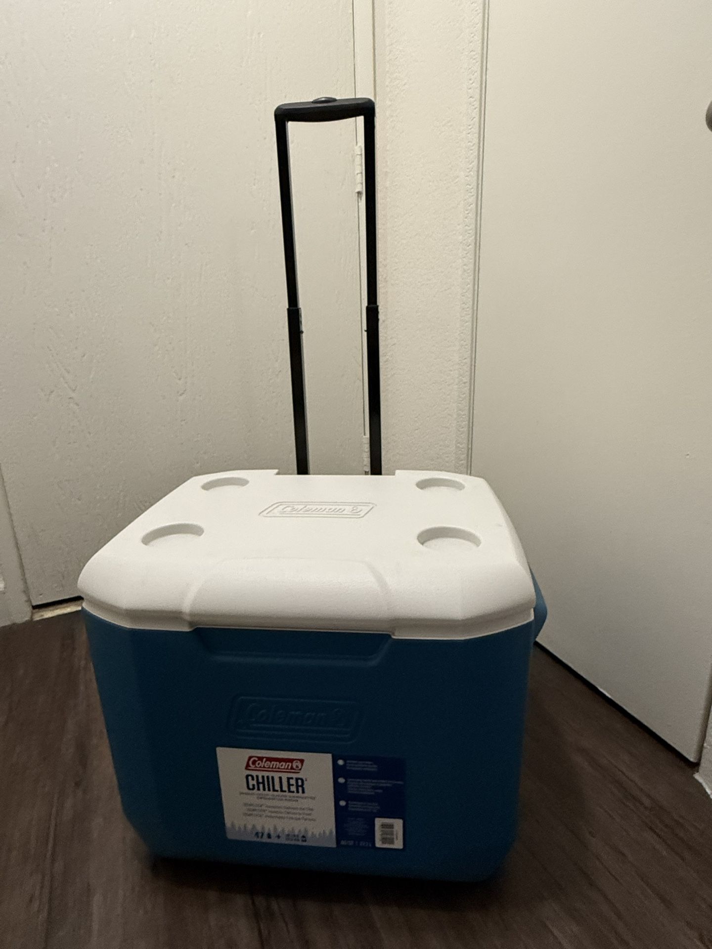 Coleman 60-Quart Cooler with Wheels