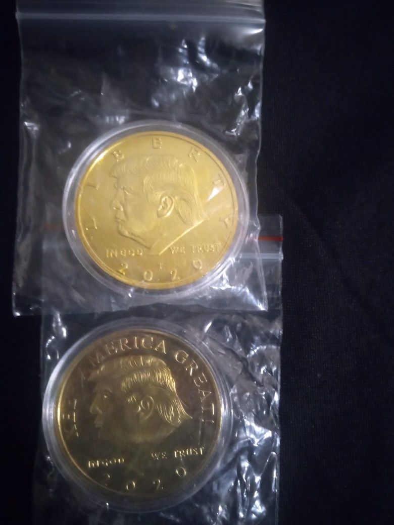 Trump Gold Coin 