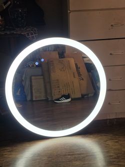 Led light round makeup mirror