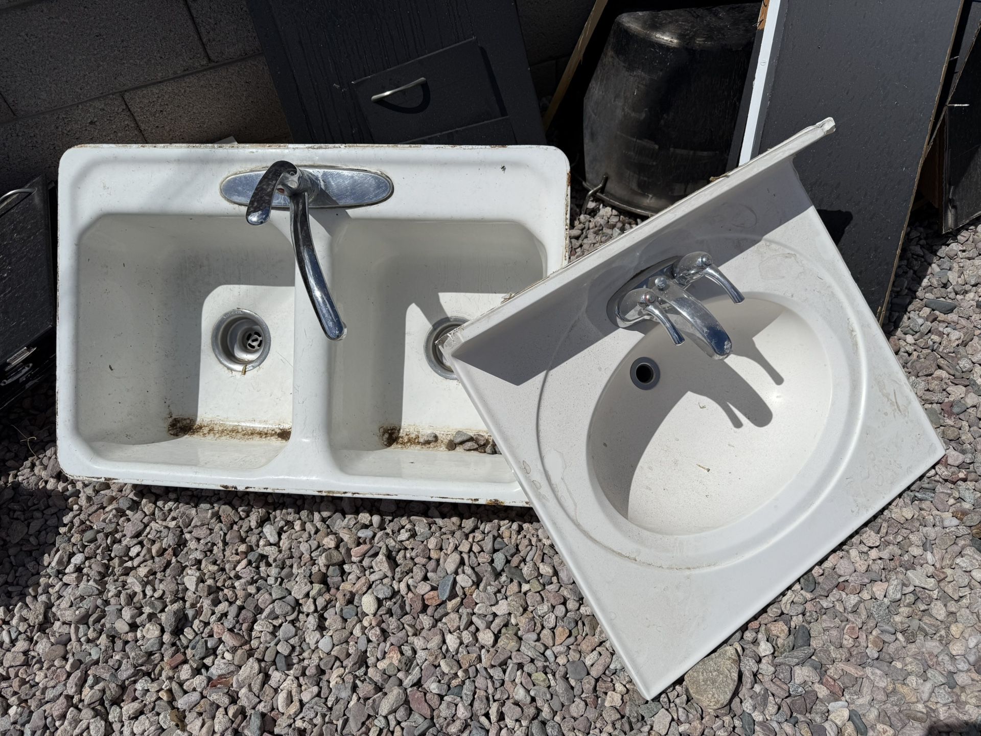 Kitchen Sink/bathroom Sinks