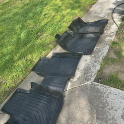 2019 Nissan Sentra Custom Floor Liners 