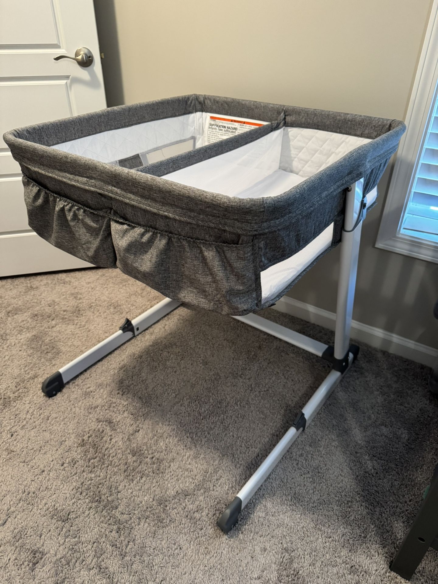 Simmons Kids Twin Bassinet