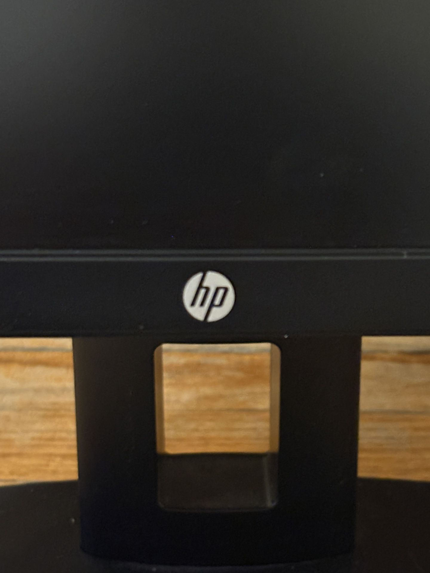 HP VH240A 23.8” Full HD Monitor