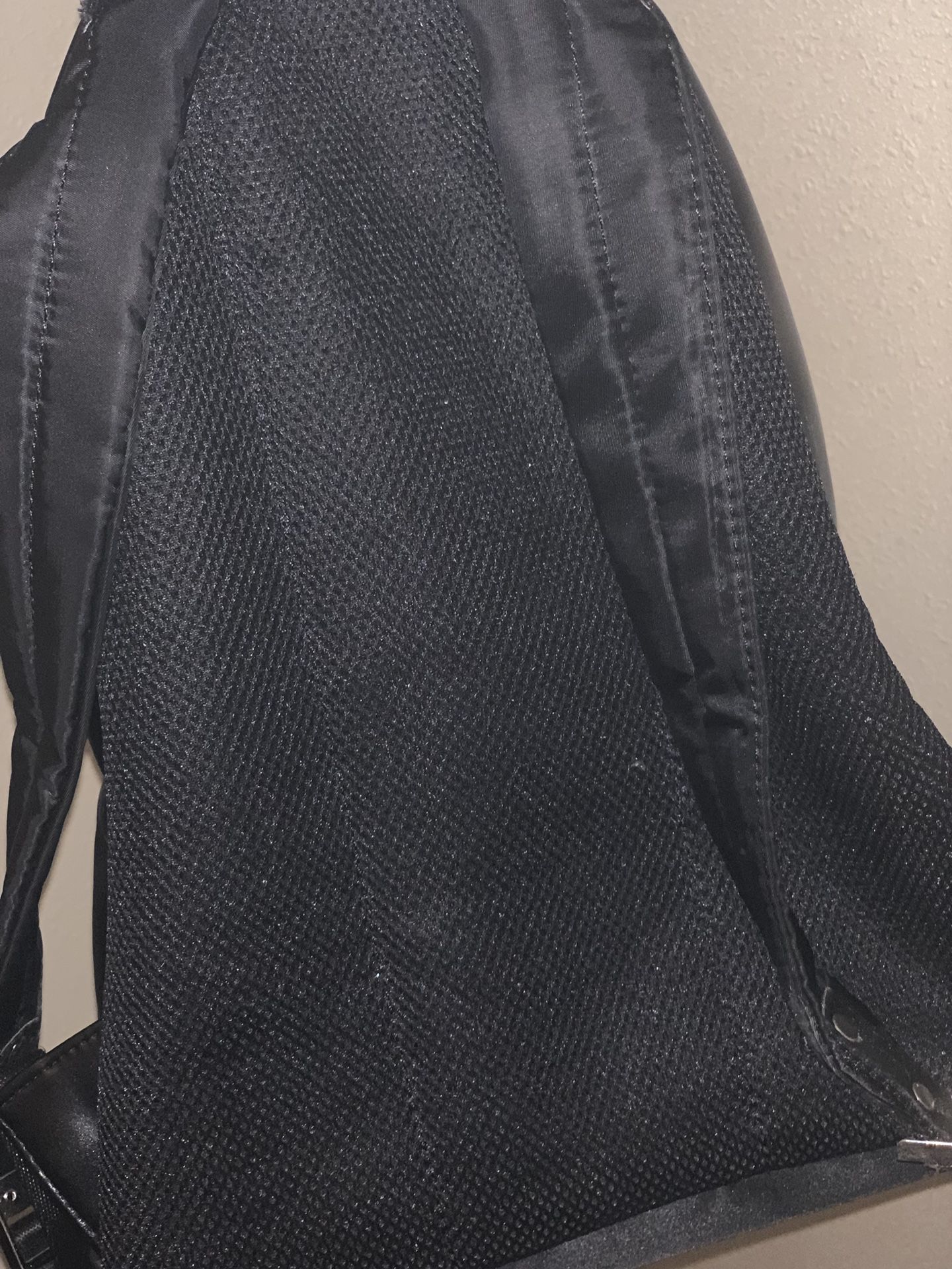 Fendi backpack 🎒 like new
