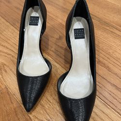White House Black Market Shiny Black High heels Size 6M