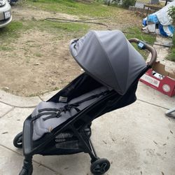 Graco Stroller Asking $45 For It Read Description Pls