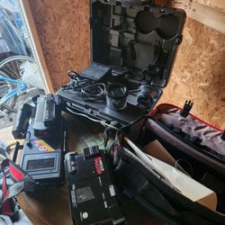 2 vintage video cam-corders Minolta MC3300 VHS-C Sony CCD-V8AF  

Don't know much about these. 