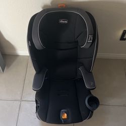 Chicco MyFit Zip Harness & Booster Seat