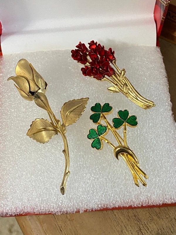 Broches Laminado Gold Filled Joyería Antigua Cada Uno