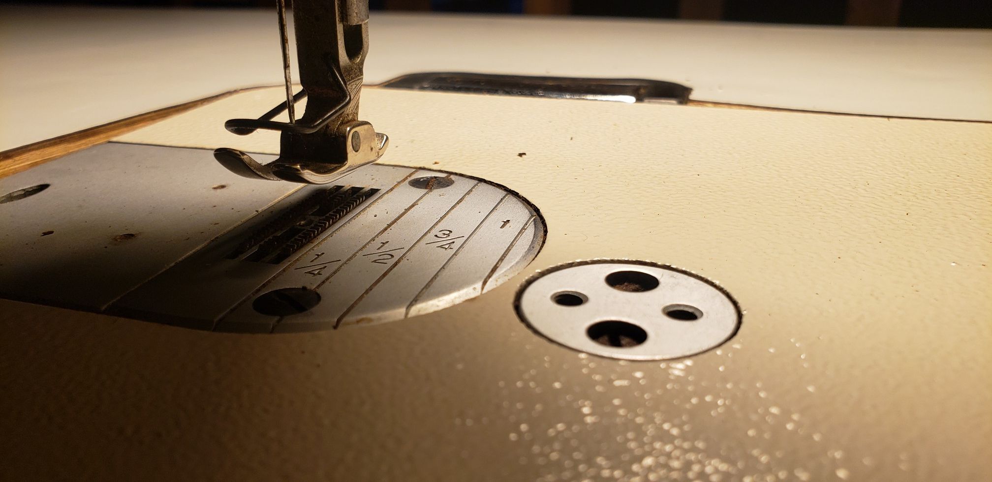 Yamata FY8500 Industrial Sewing Machine for Sale in Tumwater, WA OfferUp