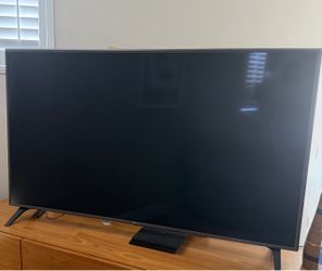 LG 75 inch tv 75UK6570PUB