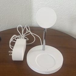 Belkin iPhone charger it works perfect, nothing wrong